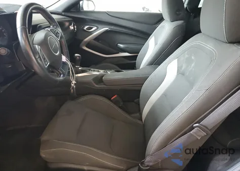 2019 Chevrolet Camaro Ls z USA, uszkodzony, nr VIN 1G1FA1RX7K0151104